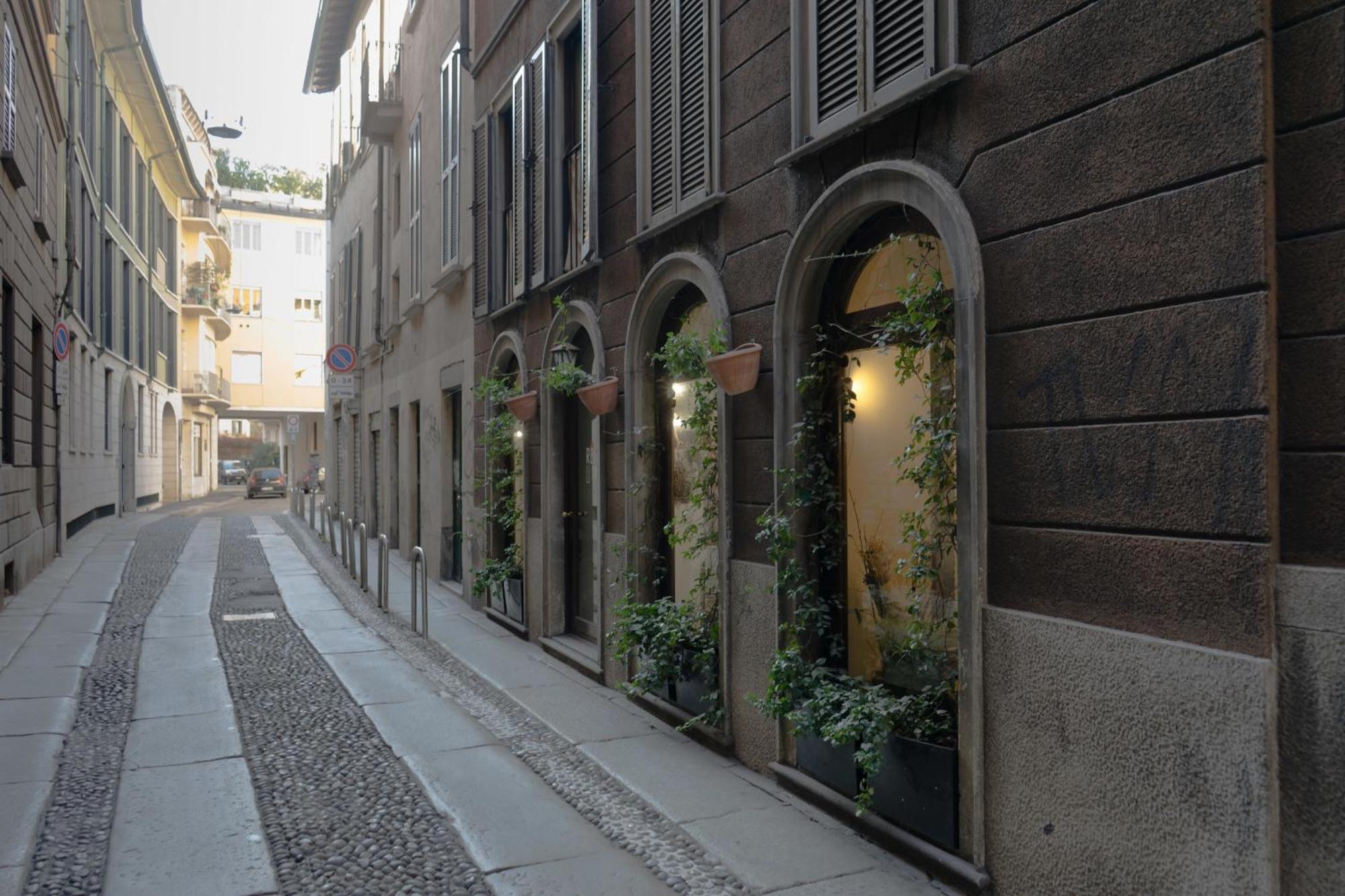 Disciplini Apartment A 5 Min Dal Duomo Milán Exterior foto