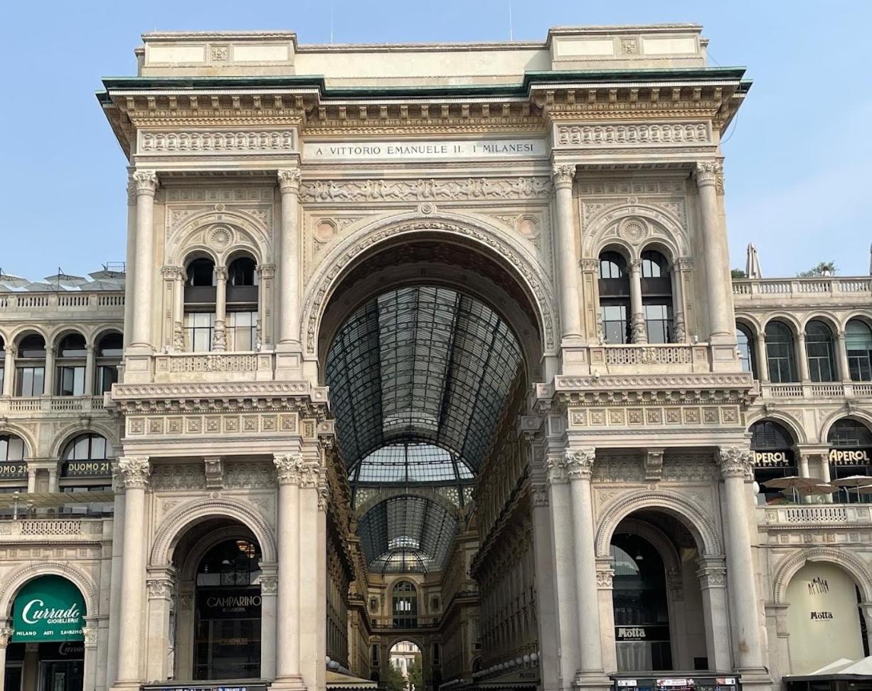 Disciplini Apartment A 5 Min Dal Duomo Milán Exterior foto